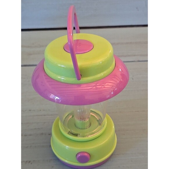 Vintage Fisher Price Lantern Light Up Camping Toy 1997 Light Works No Sound - Picture 2 of 8